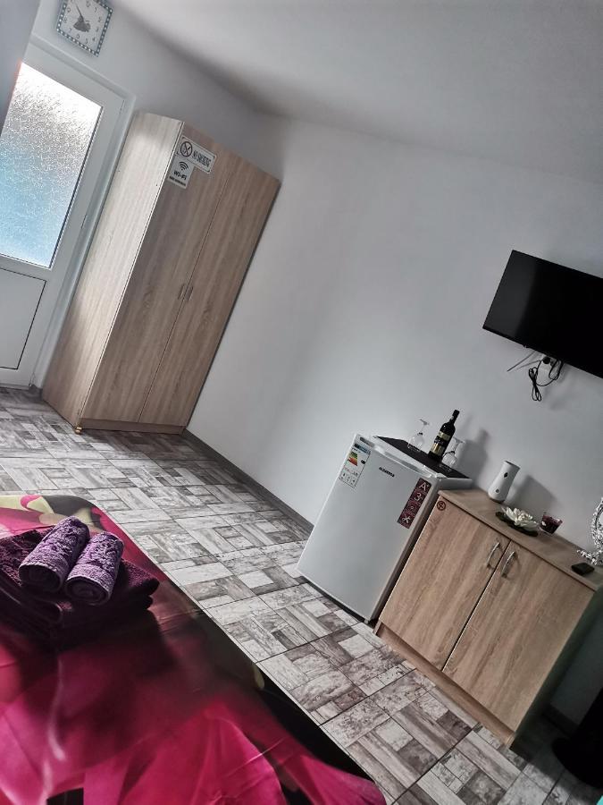 Casa Andrei A Hotel Корбу Стая снимка