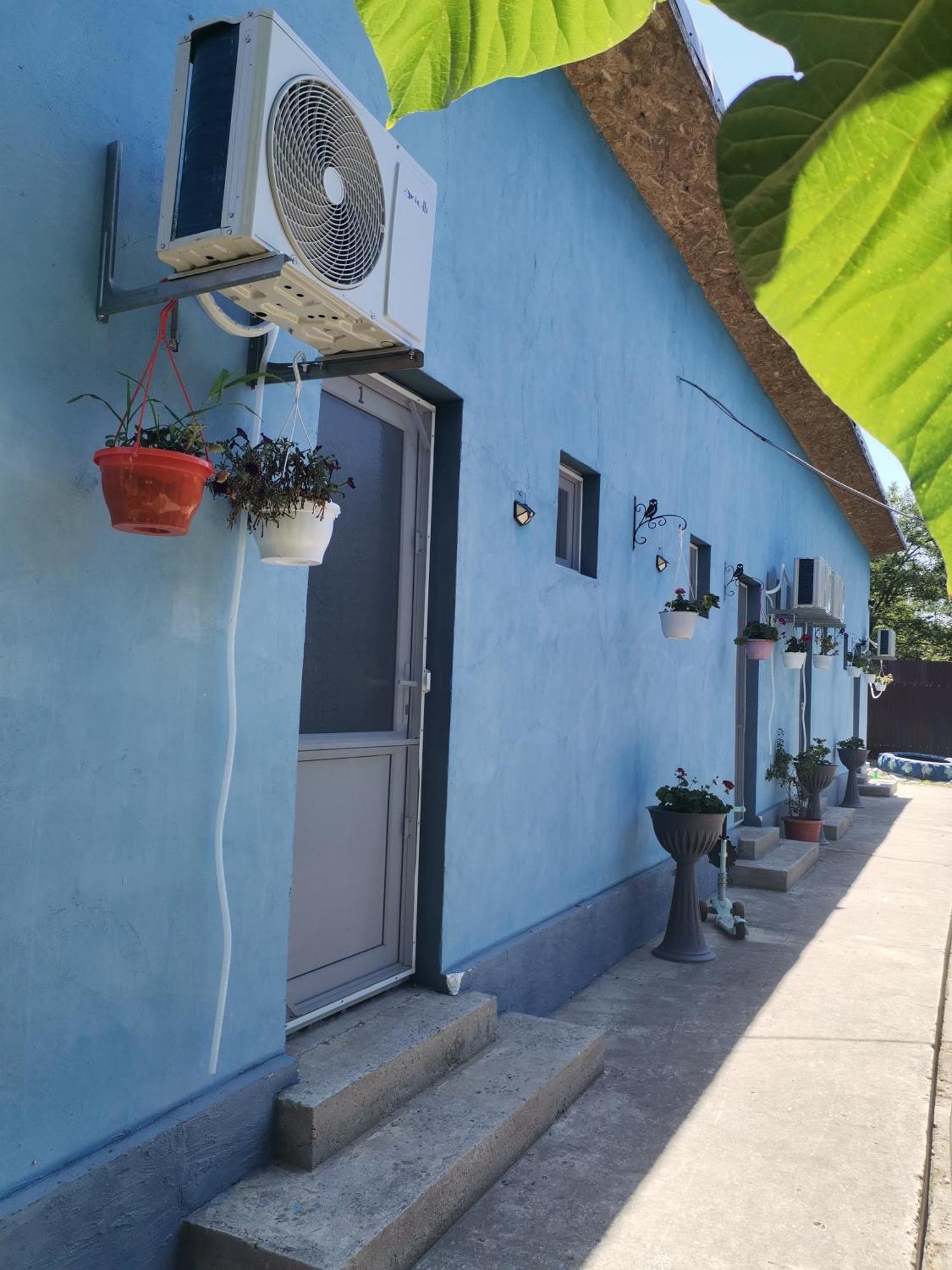 Casa Andrei A Hotel Корбу Екстериор снимка
